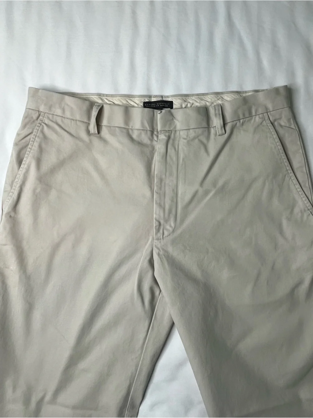 Banana Republic Chino Pants Dawson Men’s 35x30 Relaxed Fit Khaki Beige